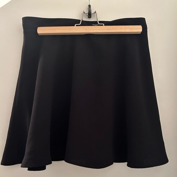 Express Black A-line Mini Skirt - Picture 1 of 3